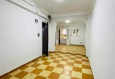 undefined undefined - 2 rooms - floor 1