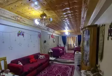 شقق للبيع - 3 غرف - بالدور 8