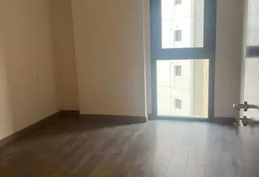 شقق للبيع - 1 غرف - بالدور 5