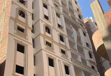 شقق للبيع - 3 غرف - بالدور 8