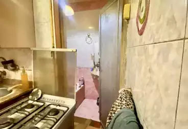 Apartments For sale - 2 rooms - floor 4