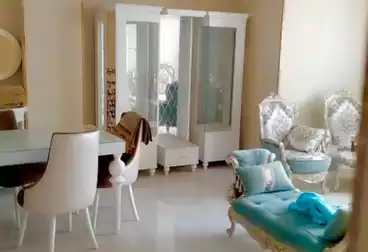 Apartments For sale - 4 rooms - floor 11