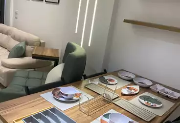 ستوديو للإيجار - 1 غرف - بالدور 3