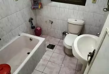 شقق للبيع - 2 غرف - بالدور 8