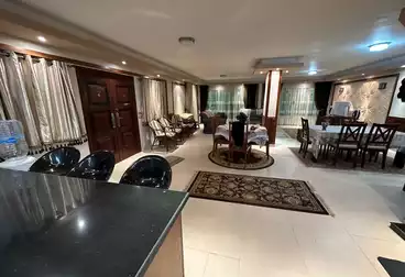 Apartments For rent - 5 rooms - floor 1