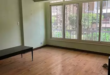 شقق للبيع - 3 غرف - بالدور 1