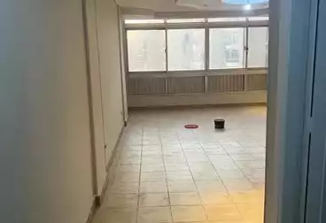 Apartments For sale - 2 rooms - floor 10