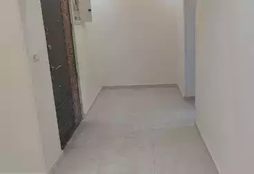 Apartments For sale - 2 rooms - floor 5