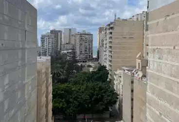 Apartments For rent - 3 rooms - floor 10