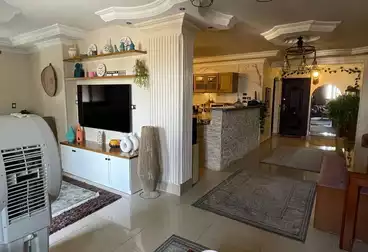 Apartments For sale - 3 rooms - floor 5