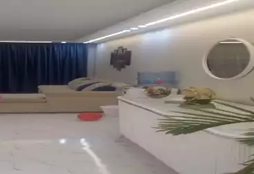 شقق للبيع - 3 غرف - بالدور 14