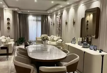 شقق للبيع - 3 غرف - بالدور 0