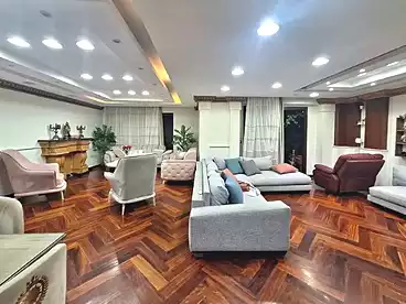 عقارات للبيع - 3 غرف - بالدور 8