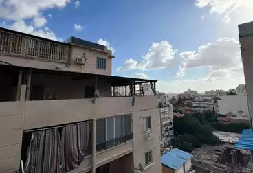 Apartments For sale - 2 rooms - floor 11