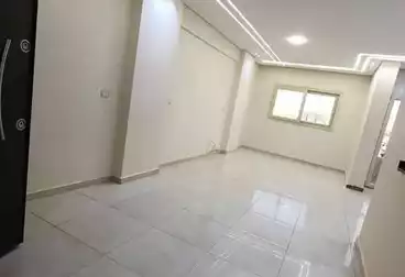 Apartments For rent - 3 rooms - floor 9