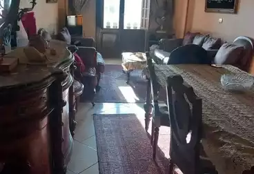 Apartments For sale - 3 rooms - floor 8