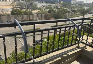 شقق مفروشة للبيع - 3 غرف - بالدور 2