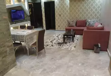 Furnished Apartment For rent - 3 rooms - floor 8