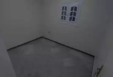 Apartments For sale - 3 rooms - floor 1