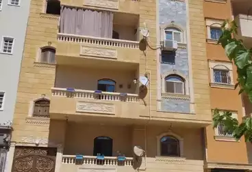 Apartments For sale - 3 rooms - floor 4