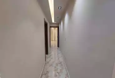 Apartments For sale - 3 rooms - floor 4