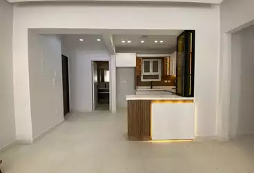 عقارات للإيجار - 3 غرف - بالدور 1