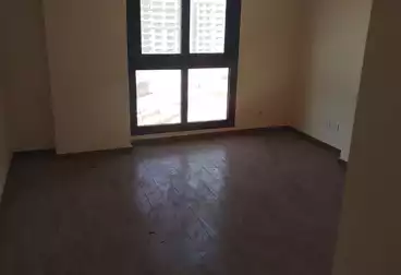 Apartments For sale - 4 rooms - floor 4