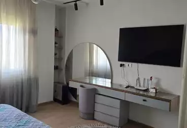 Apartments For rent - 3 rooms - floor 4