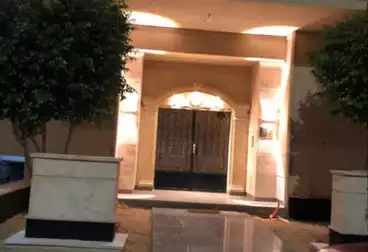 شقق للبيع - 3 غرف - بالدور 1