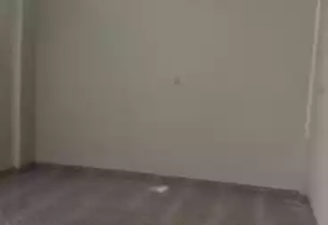 House / Home For sale - 3 rooms