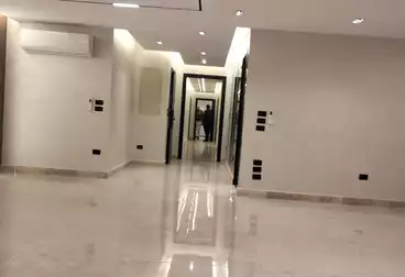 إداري للإيجار - 5 غرف - بالدور 5