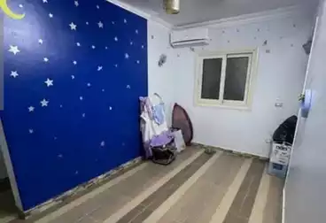 Apartments For sale - 2 rooms - floor 4