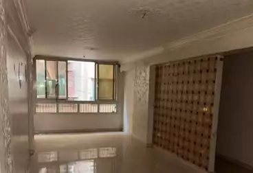 Apartments For rent - 3 rooms - floor 9