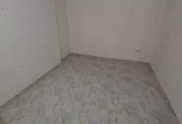 شقق للبيع - 3 غرف - بالدور 1