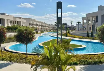 توين هاوس للبيع - 5 غرف