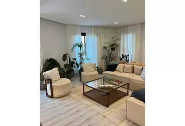 شقق للبيع - 2 غرف - بالدور 4