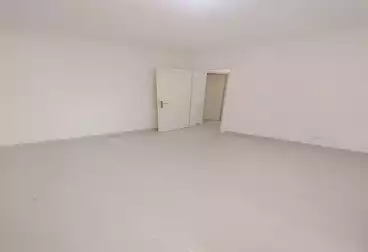 Apartments For sale - 3 rooms - floor 2