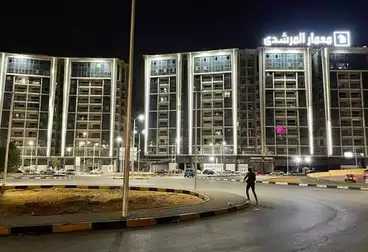 عقارات للبيع - 3 غرف - بالدور 3