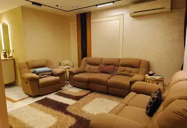 شقق للبيع - 3 غرف - بالدور 0