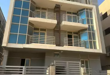 عقارات للبيع - 3 غرف - بالدور 0