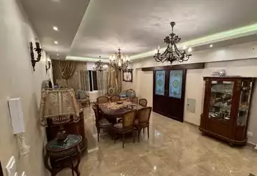 Apartments For sale - 3 rooms - floor 9