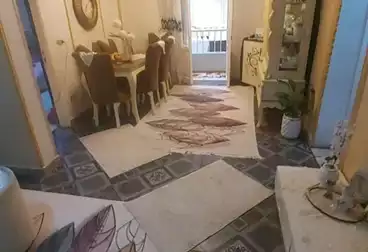 Furnished Apartment For sale - 2 rooms - floor 5