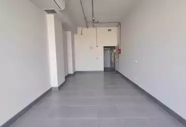 مكاتب للإيجار - 1 غرف - بالدور 1