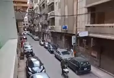 عقارات للبيع - 2 غرف - بالدور 1