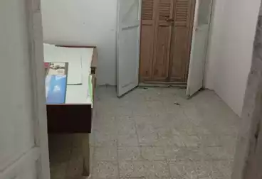 شقق للإيجار - 3 غرف - بالدور 1