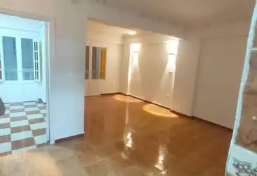 Apartments For sale - 2 rooms - floor 4