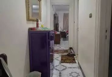 Apartments For sale - 2 rooms - floor 4