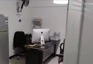 Administrative For rent - 2 rooms - floor 2