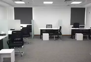 مكاتب للإيجار - 1 غرف - بالدور 1