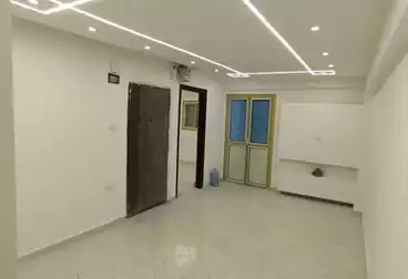 Apartments For sale - 3 rooms - floor 9